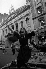 Lena Zavaroni outside London