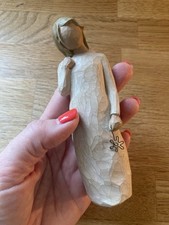 WILLOW TREE REMEMBER FIGURE VGC SUSAN LORDI 2005