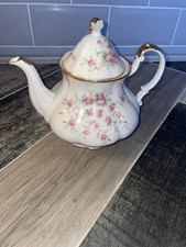 PARAGON ROYAL ALBERT