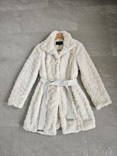 Lipsy. Women's Cream Faux Fur