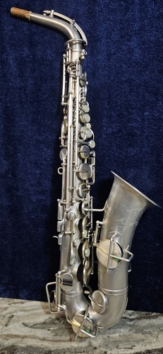 1927 silver plate buescher - silver,