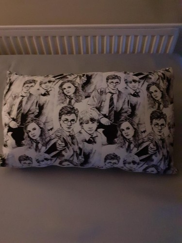 Harry potter oblong cushion - harry,