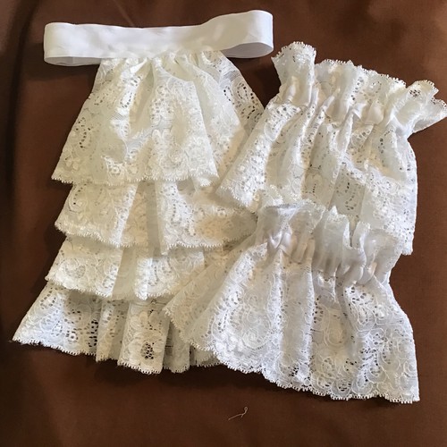 Jabot cravat and - , wrist