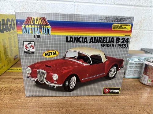 Burago scale 1955 lancia - 1:18,