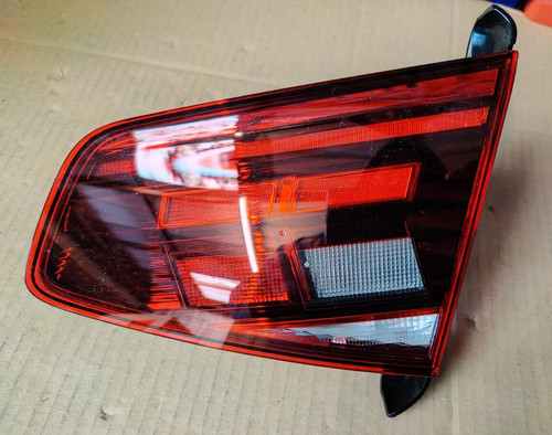 Passat saloon rear right - b8,