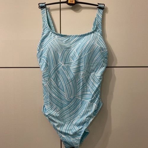 Ladies size 10 secret - ladies,