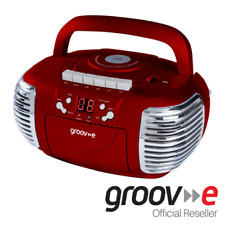 GROOV-E RETRO BOOMBOX PORTABLE CD CASSETTE & FM RADIO PLAYER - RED - GVPS813RD