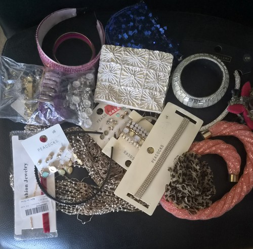 Bundle costume jewellery job - costume,