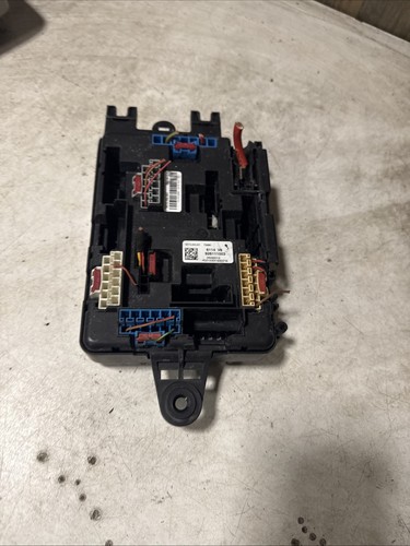 Bmw series f01 f02 - bmw, fuse