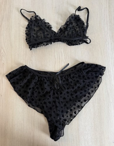 Ann summers set - set, size