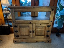 Corona Straight TV Unit Entertainment TV Cabinet Stand Solid Waxed Pine Wooden