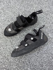 Evolv Defy Trax Bouldering