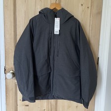 UNIQLO Hybrid Down 3D Cut