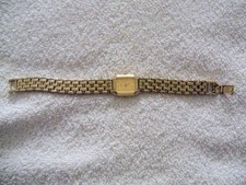Vintage Seiko Women 220231