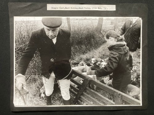 The beagle hunt east riding - the,