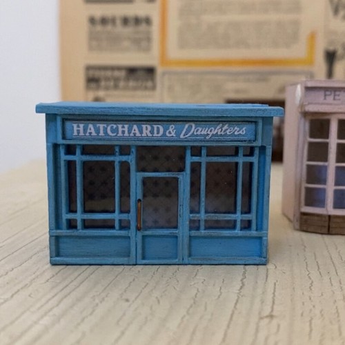 Tiny cake store - store, 1:144