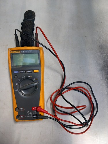 Fluke digital multimeter - fluke, iv