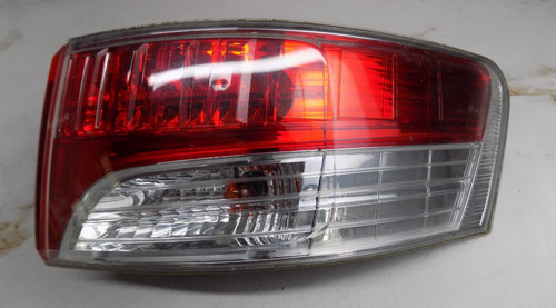 Genuine 2009 toyota avensis - genuine,