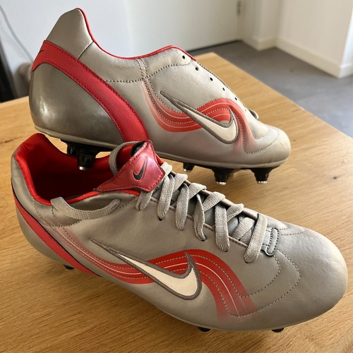Nike mercurial 2002 uk - nike, ii