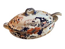 Booths Silicon China Serving