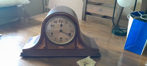 Working chiming wooden - working,,