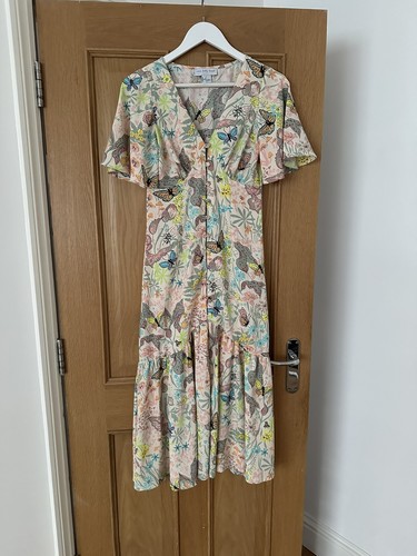Never fully dressed english - fully,