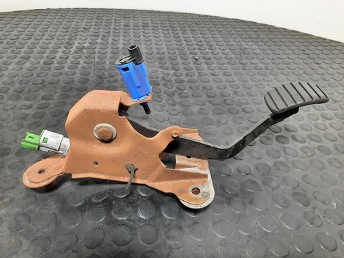 Renault clio clutch pedal - renault,