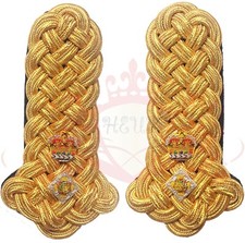 BRITISH ARMY LIEUTENANT