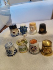thimbles collection joblot.  Francesca/.Sutherland./Sylvac Wedgwood/Delft/Brass