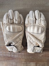 Triumph Harleston Leather Gloves With D30®Protective Knuckles