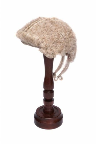 Judges bench wig - judges,