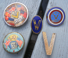 WW2 Home Front 5 x "V" Victory (Patriotic) Badges (job lot)
