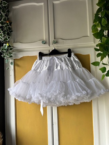 White cosplay costume - white,