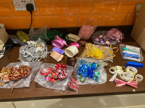 Ribbon offcuts end - end, reels