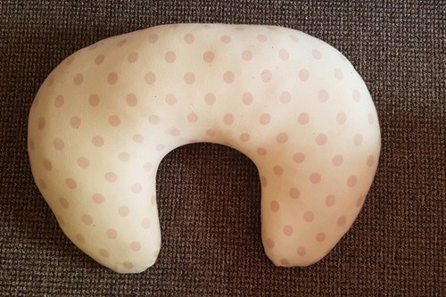 Nursing pillow widgey - , in
