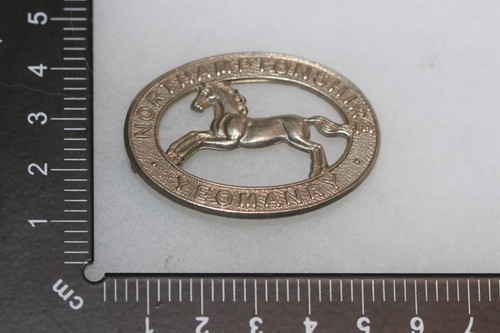 British army metal cap - metal,