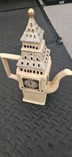 Kensington Potteries Hand Painted London 1999/2000 Big Ben Novelty Teapot