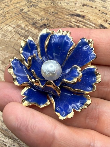 Vintage blue enamel flower - vintage,