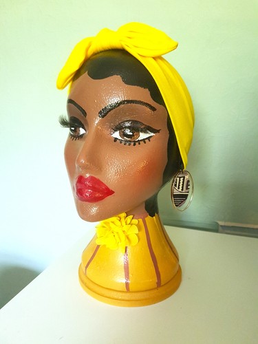 Hand painted mannequin head - hand,