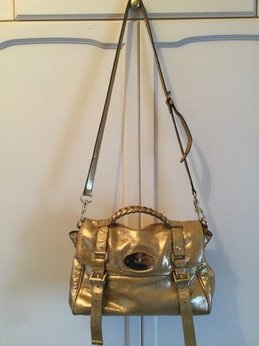 Mulberry alexa of - no., 33