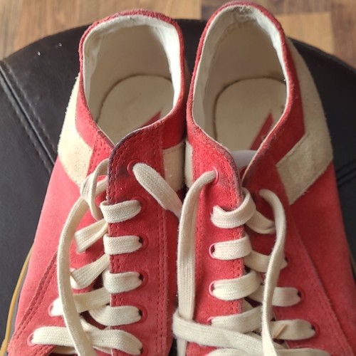 Pony suede low - top, up