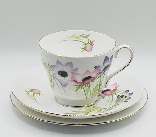 Shelley fine bone china trio - shelley,
