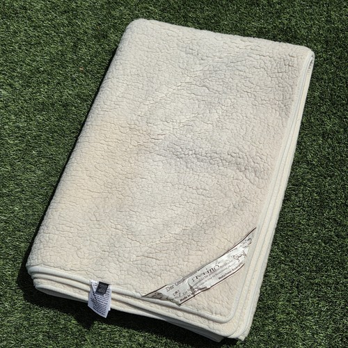 Vtg merino pure virgin wool - virgin,