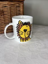 *BANG ON THE DOOR* vintage 2003 LION roars White Mug