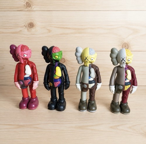 Lot kaws dissect rep - lot, of