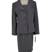 NWT Lily & Taylor Women's Gray