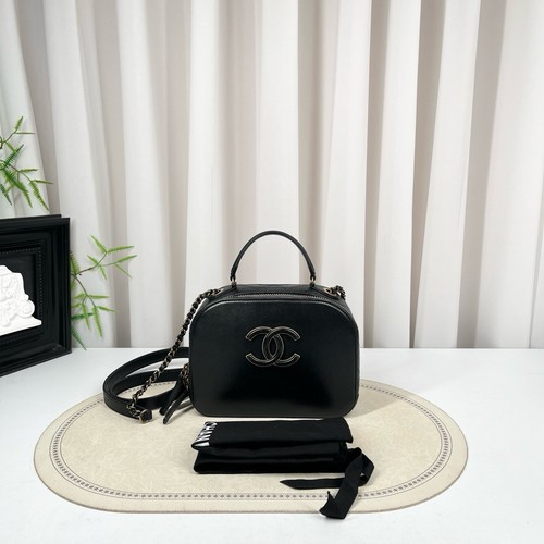 Authentic pre owned chanel - authentic,
