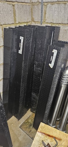 Catnic lintel 1350mm long - catnic, x