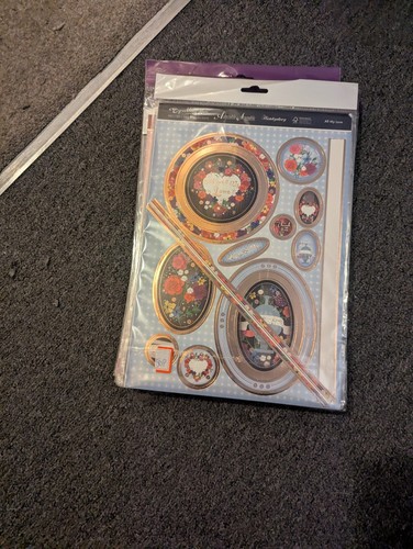 Hunkydory card making kits - making,