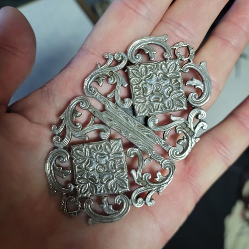 Heavy antique victorian - heavy,